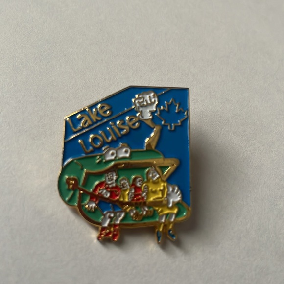 ❤️SKI Pin Lot of 4 - Picture 2 of 6